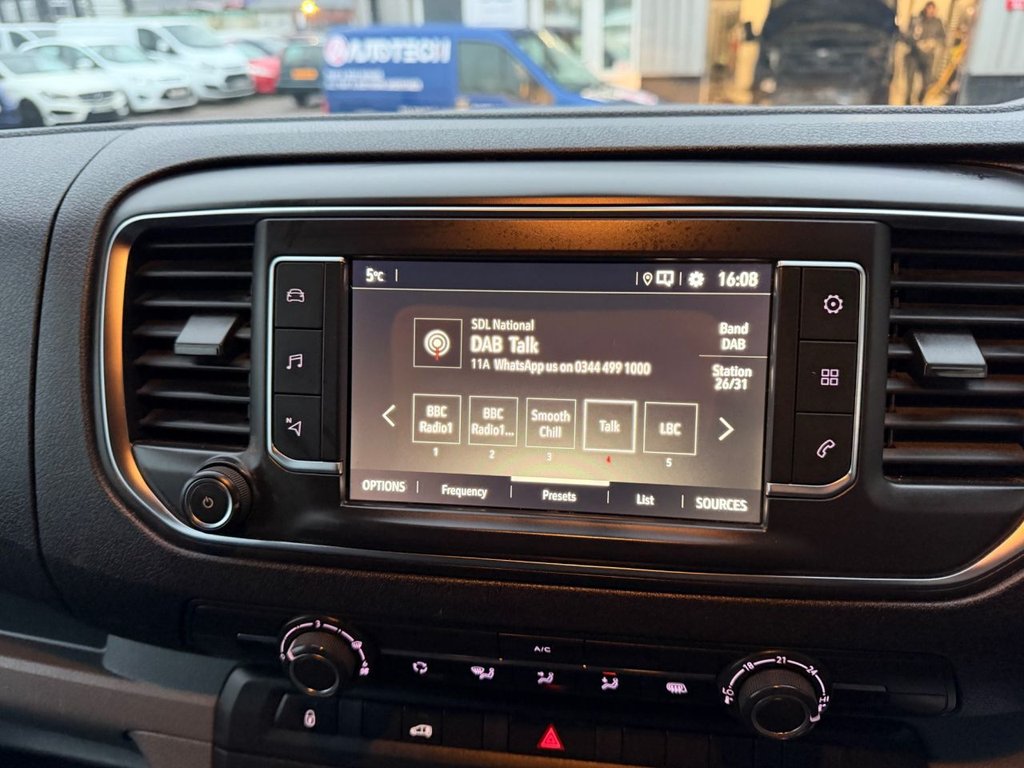 Used Vauxhall Vivaro 2020 for sale - 77408503: Photo 36