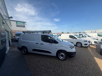 Used Vauxhall Combo 2019 for sale - 79322989: Photo