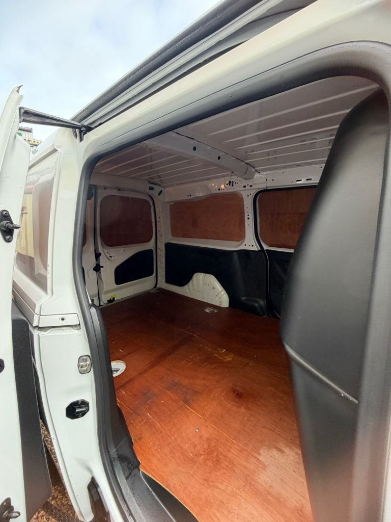 Used Peugeot Partner 2020 for sale - 77631891: Photo 15