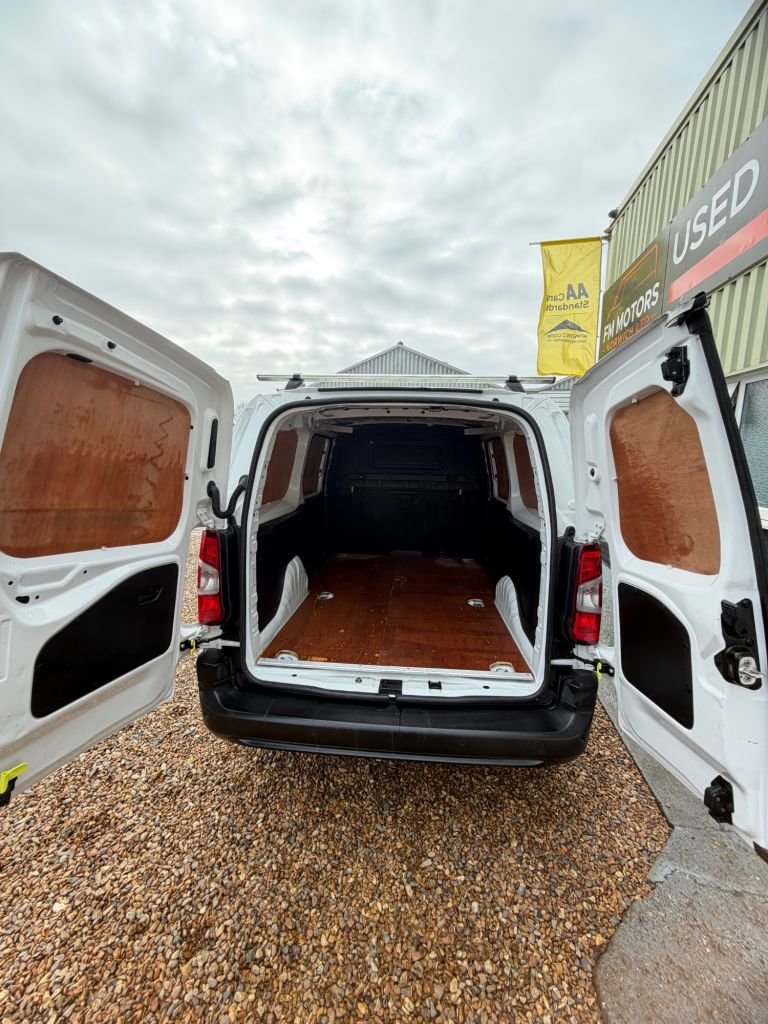 Used Peugeot Partner 2020 for sale - 77631891: Photo 17