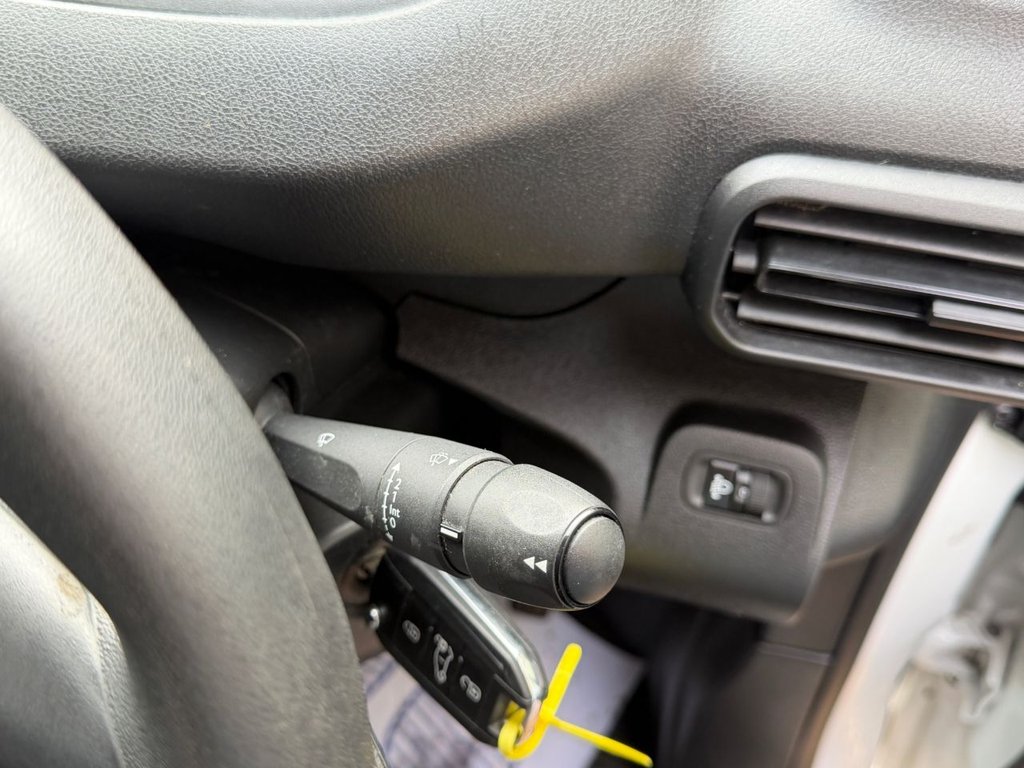 Used Peugeot Partner 2020 for sale - 77631891: Photo 44