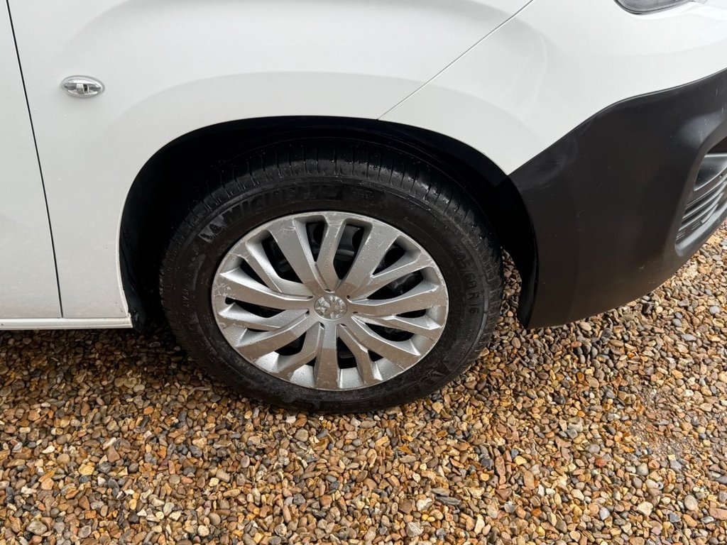 Used Peugeot Partner 2020 for sale - 77631891: Photo 45