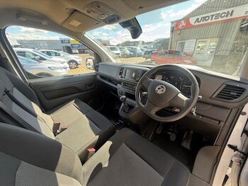 Used Vauxhall Vivaro 2023 for sale - 75877061: Photo