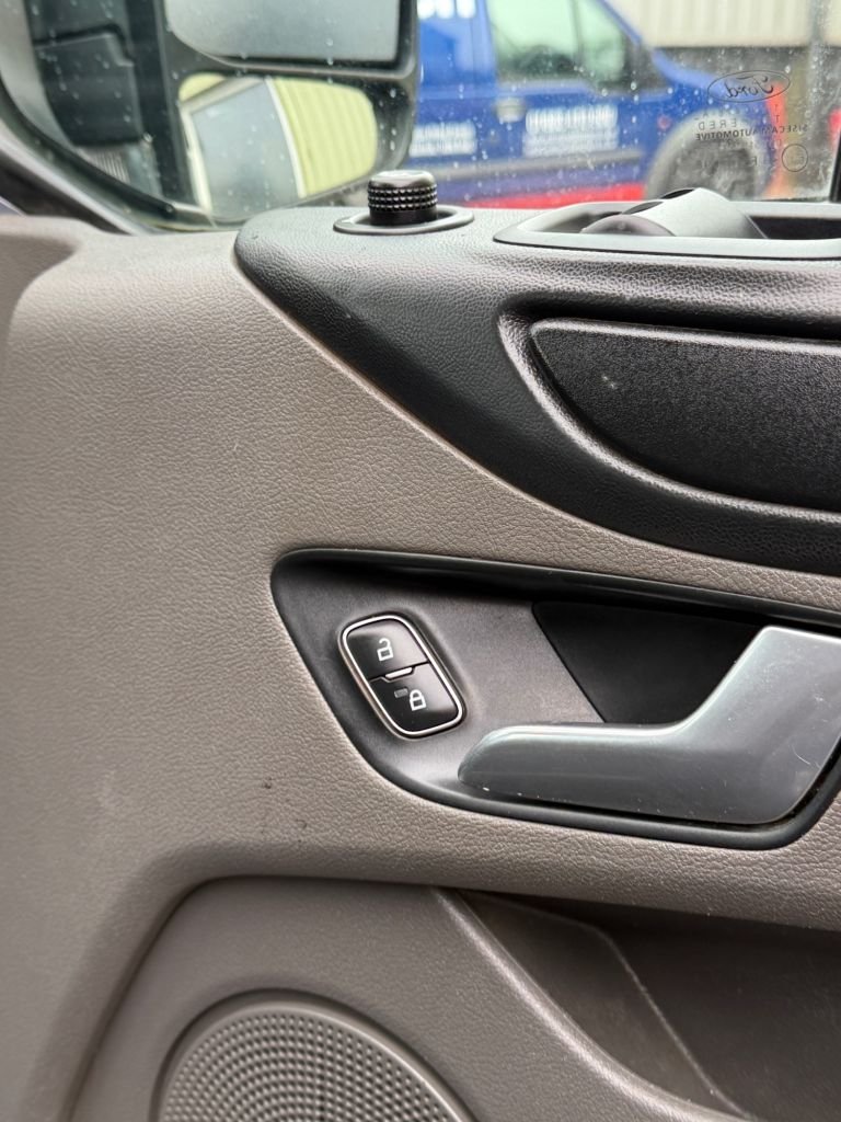 Used Ford Transit Custom 2020 for sale - 78056465: Photo 13