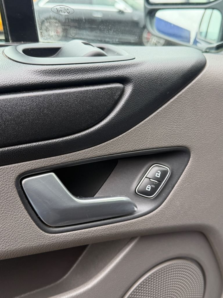 Used Ford Transit Custom 2020 for sale - 78056465: Photo 25