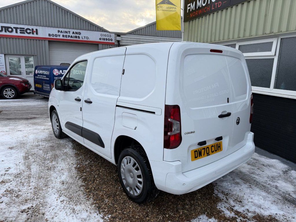 Used Vauxhall Combo 2021 for sale - 77122227: Photo 11