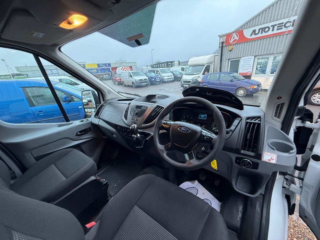Used Ford Transit 2018 for sale - 76582535: Photo 2