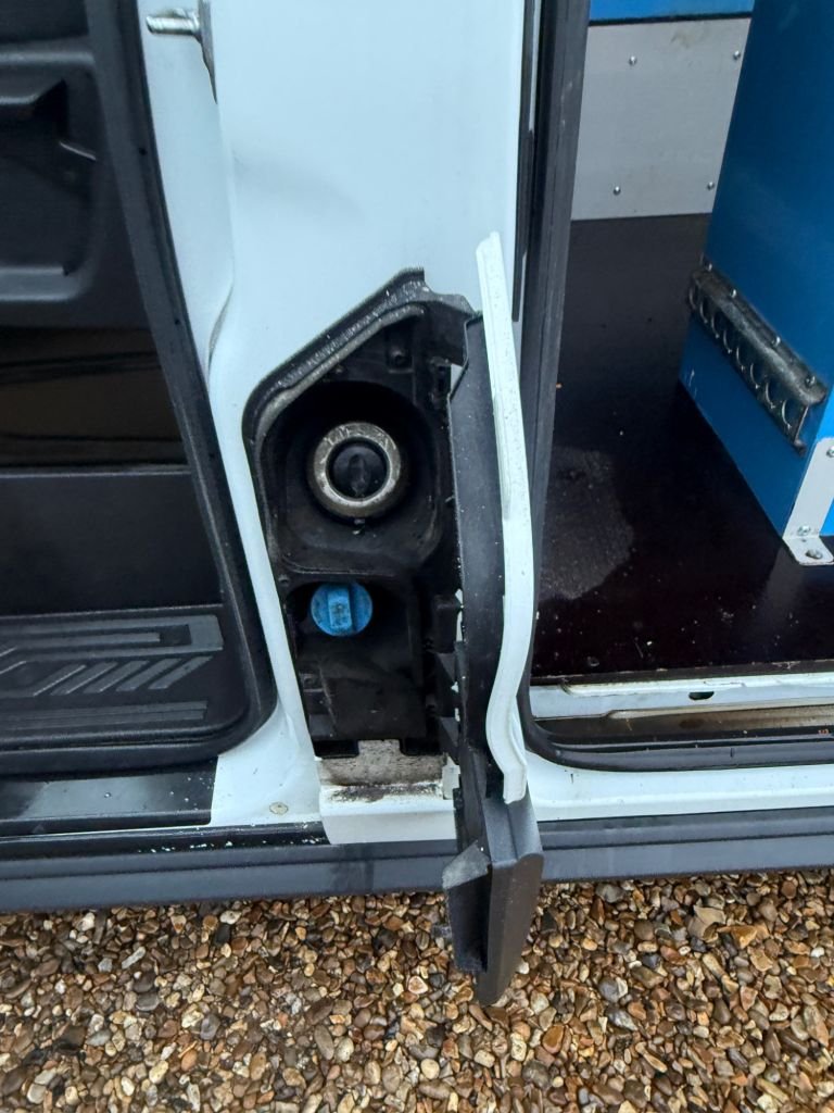 Used Ford Transit 2018 for sale - 76582535: Photo 28