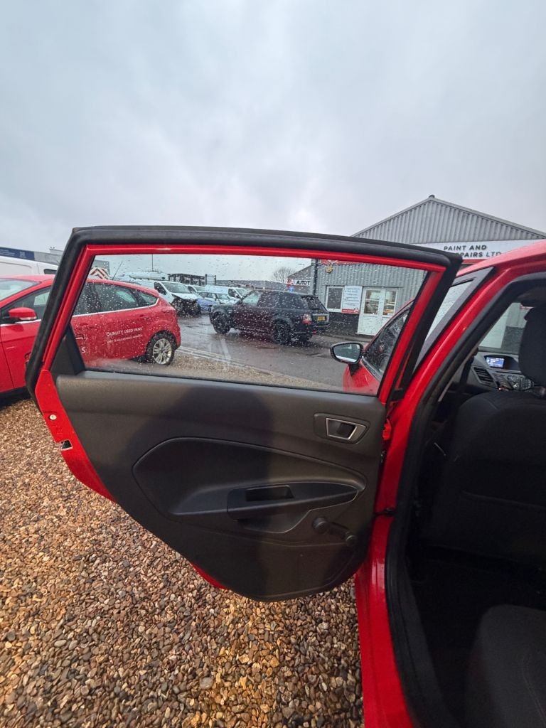 Used Ford Fiesta 2017 for sale - 77302515: Photo 22