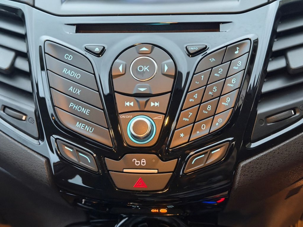 Used Ford Fiesta 2017 for sale - 77302515: Photo 28