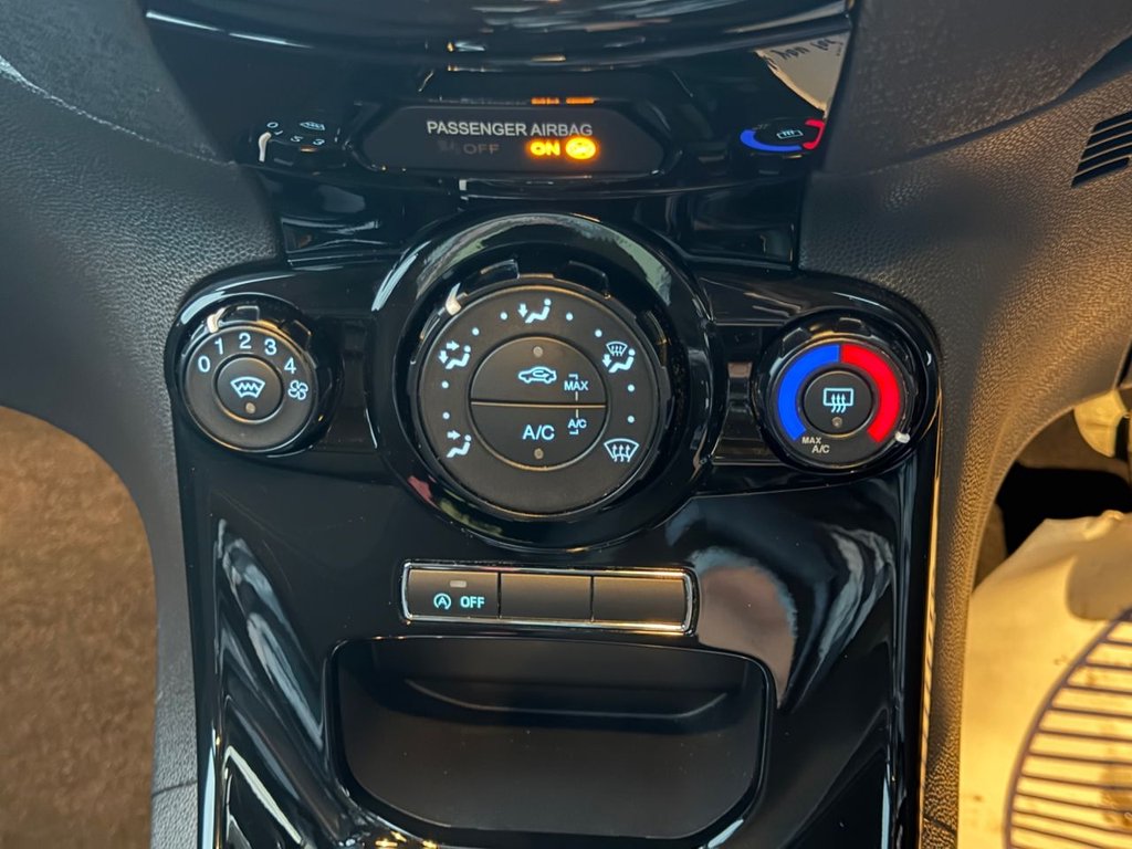 Used Ford Fiesta 2017 for sale - 77302515: Photo 33