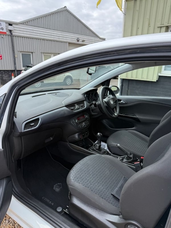 Used Vauxhall Corsa Van 2018 for sale - 75220608: Photo 21
