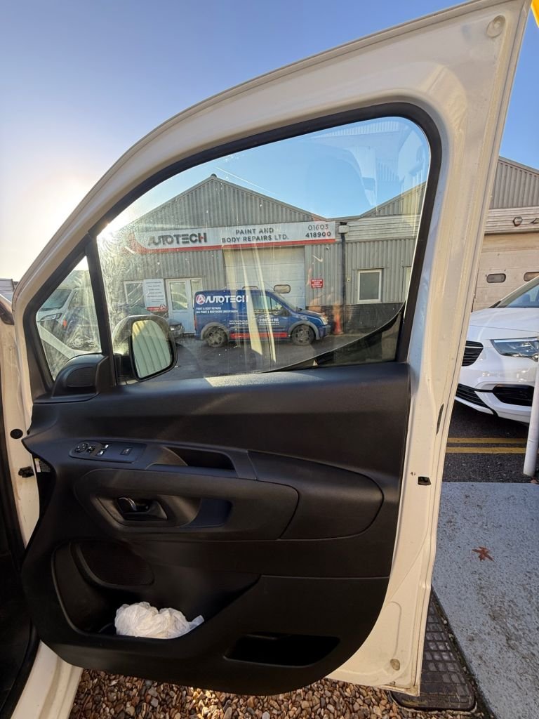 Used Vauxhall Combo 2021 for sale - 76642465: Photo 16