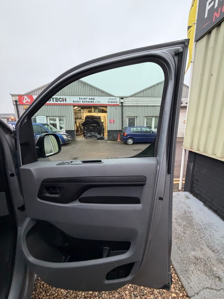 Used Peugeot Expert 2021 for sale - 77384624: Photo 12