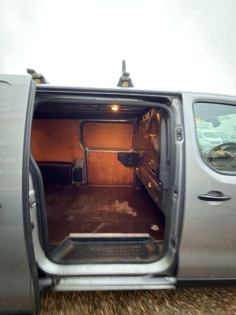 Used Peugeot Expert 2021 for sale - 77384624: Photo 15