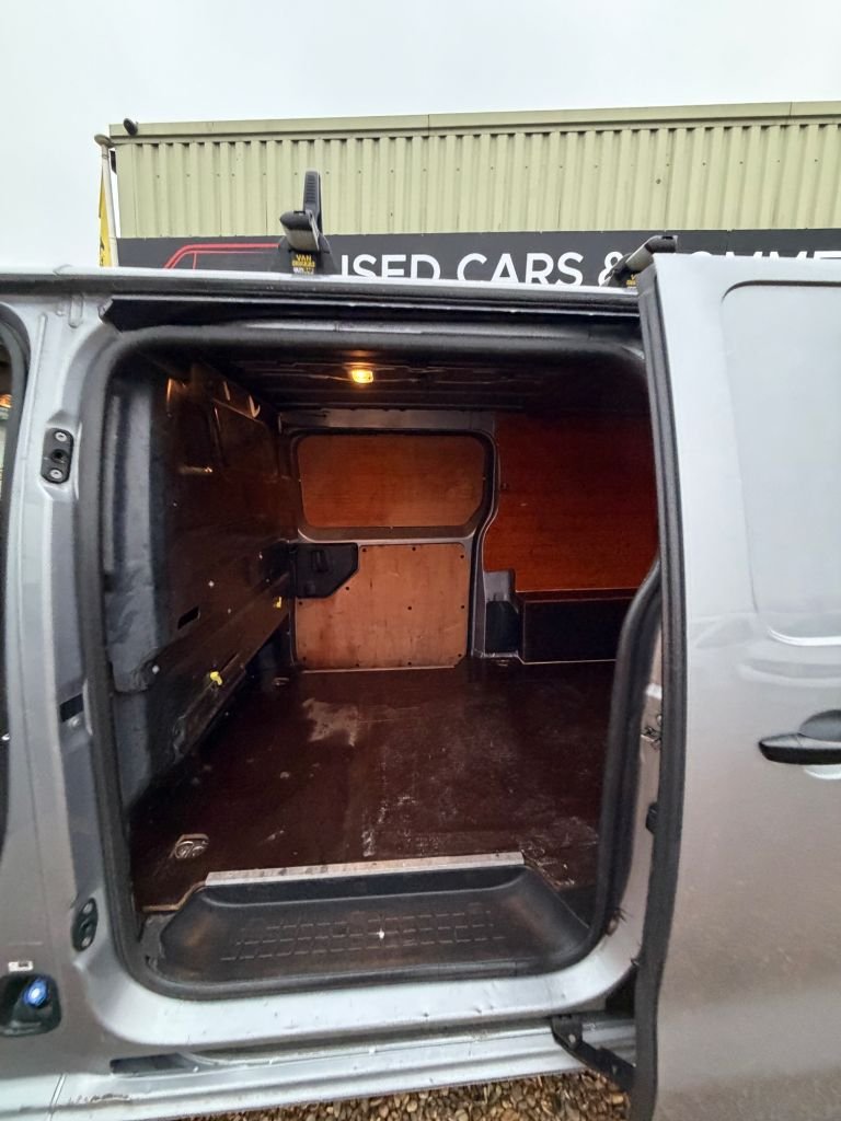 Used Peugeot Expert 2021 for sale - 77384624: Photo 23