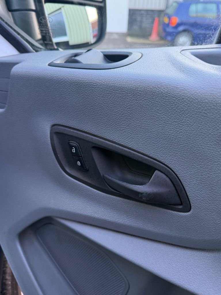 Used Ford Transit 2018 for sale - 77341274: Photo 14