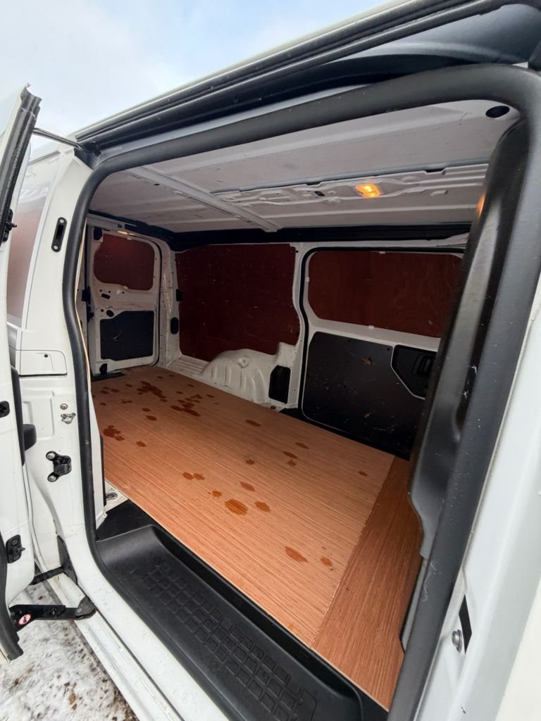 Used Vauxhall Vivaro 2021 for sale - 77122253: Photo 11