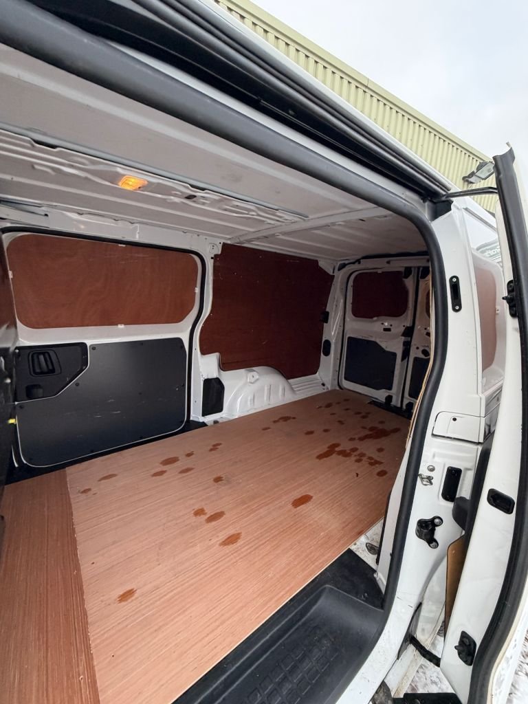 Used Vauxhall Vivaro 2021 for sale - 77122253: Photo 17