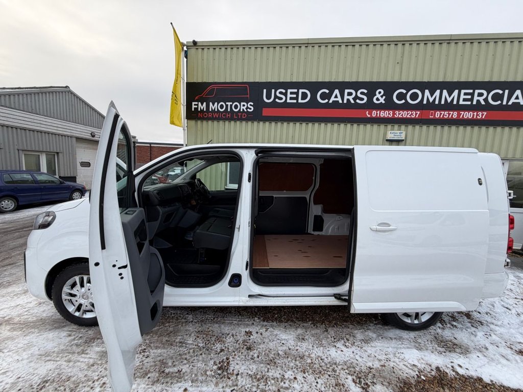 Used Vauxhall Vivaro 2021 for sale - 77122253: Photo 19
