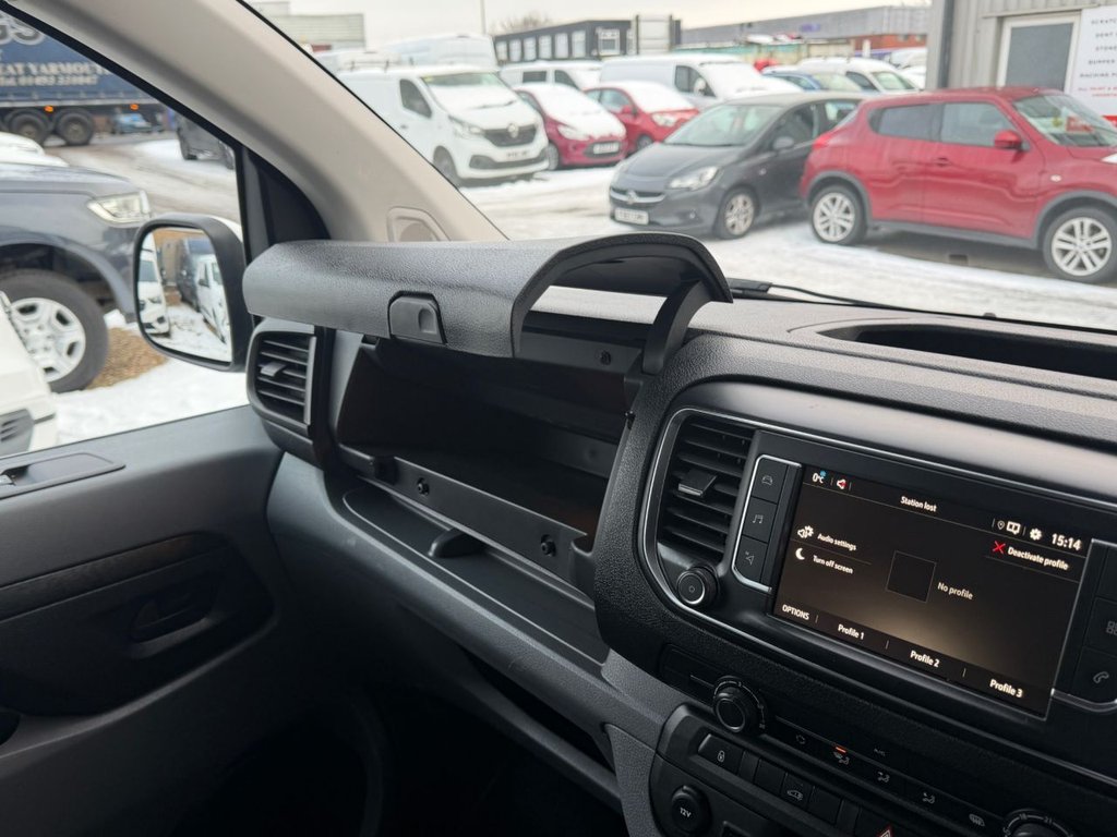 Used Vauxhall Vivaro 2021 for sale - 77122253: Photo 42