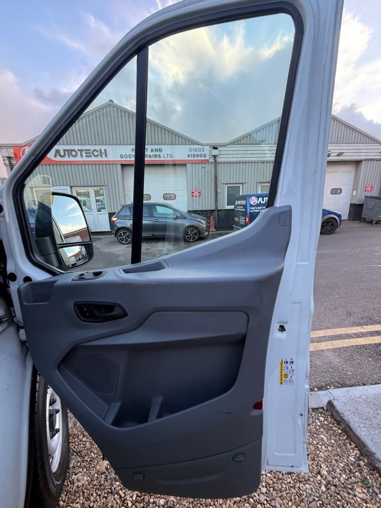 Used Ford Transit 2018 for sale - 76582558: Photo 13