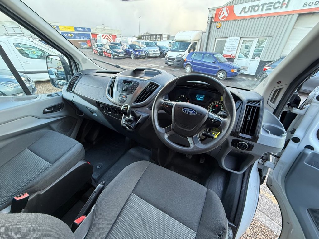 Used Ford Transit 2018 for sale - 76582558: Photo 2