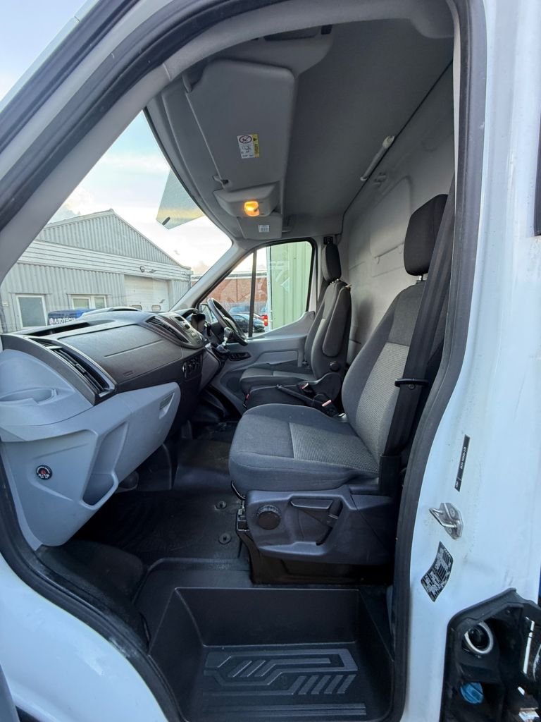 Used Ford Transit 2018 for sale - 76582558: Photo 25