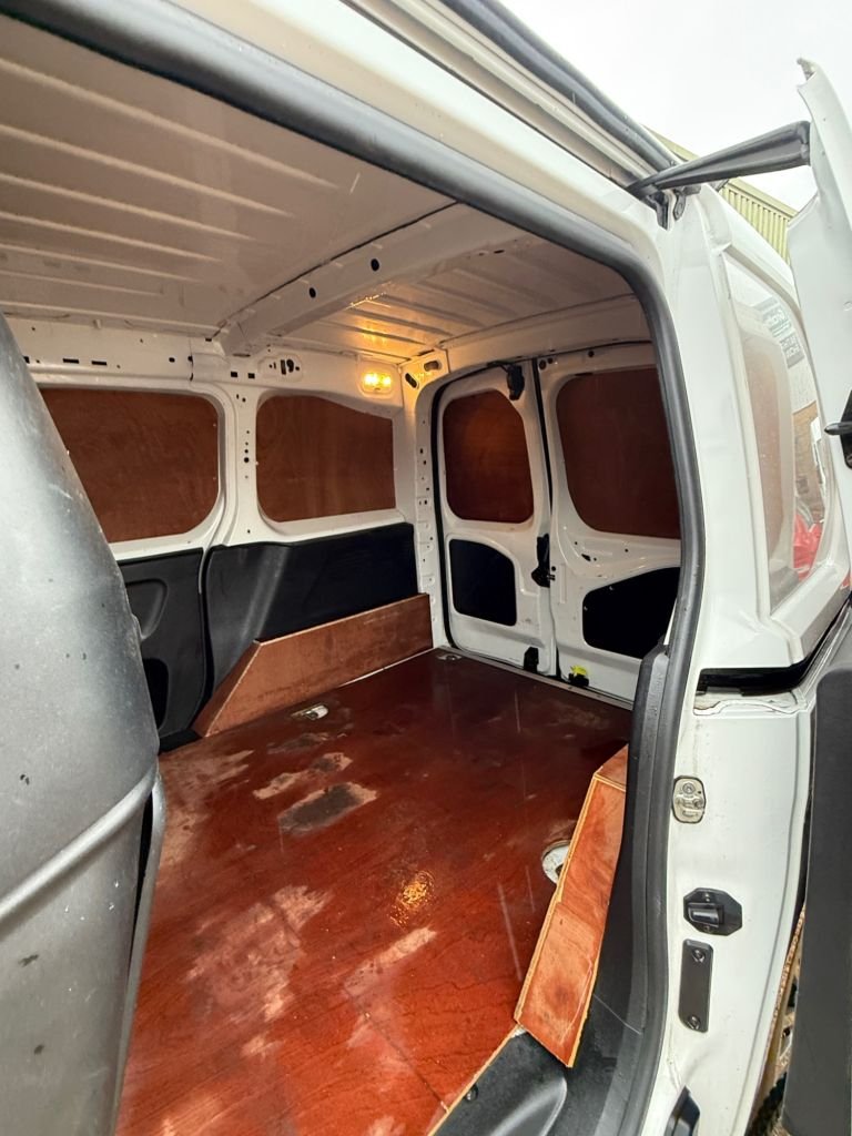 Used Citroen Berlingo 2020 for sale - 76080965: Photo 23