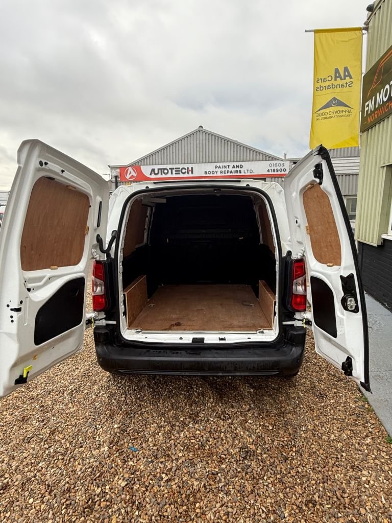 Used Peugeot Partner 2019 for sale - 76323521: Photo 14