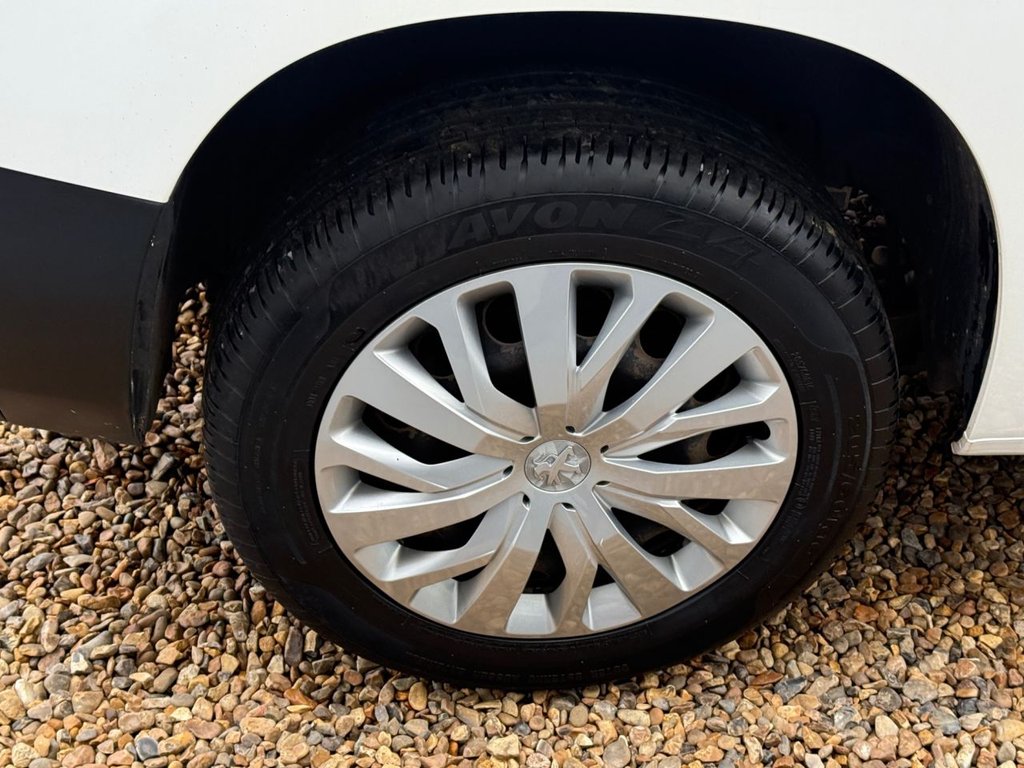 Used Peugeot Partner 2019 for sale - 76323521: Photo 47