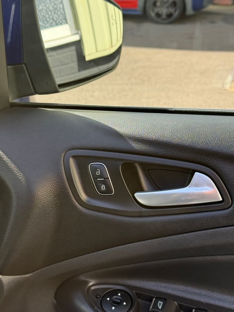 Used Ford Kuga 2018 for sale - 75703878: Photo 15