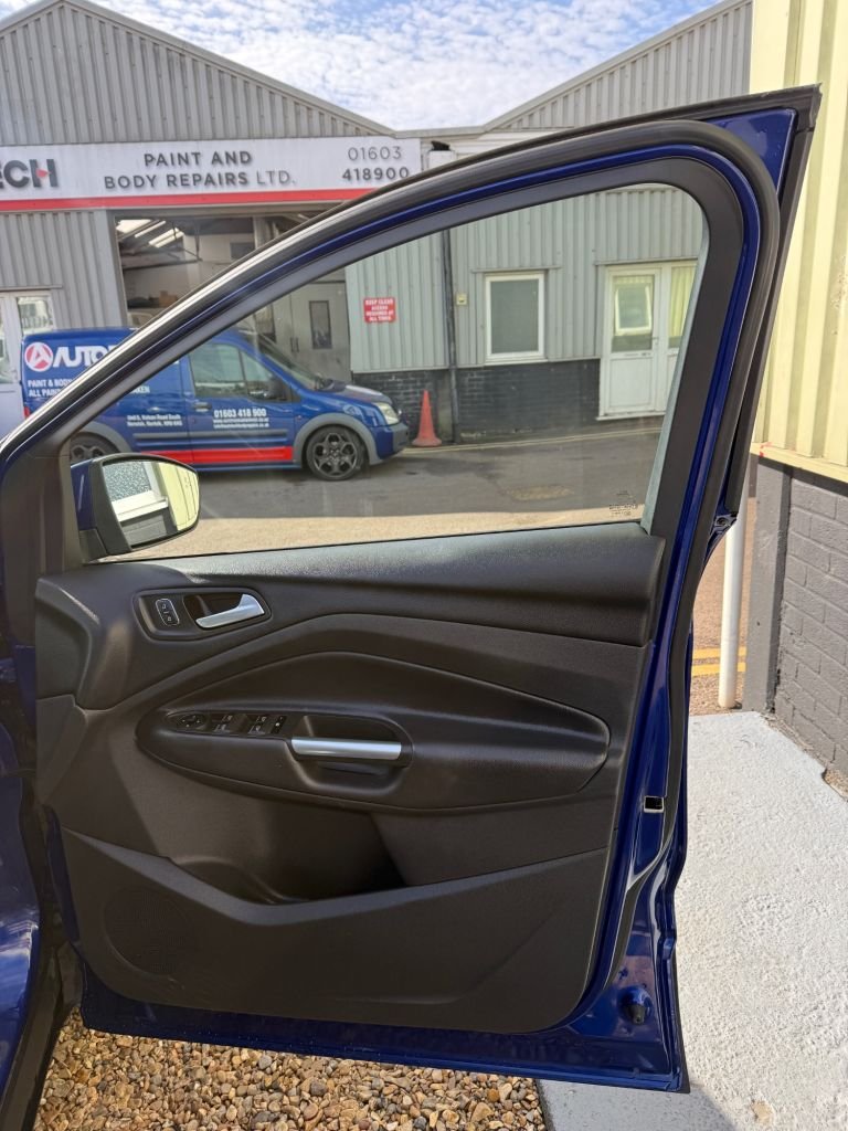 Used Ford Kuga 2018 for sale - 75703878: Photo 17