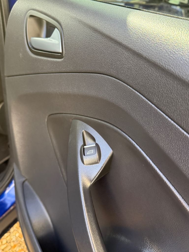 Used Ford Kuga 2018 for sale - 75703878: Photo 21