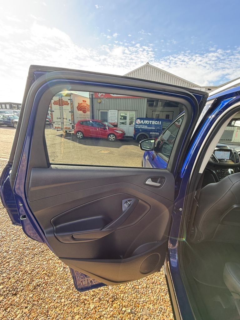 Used Ford Kuga 2018 for sale - 75703878: Photo 25