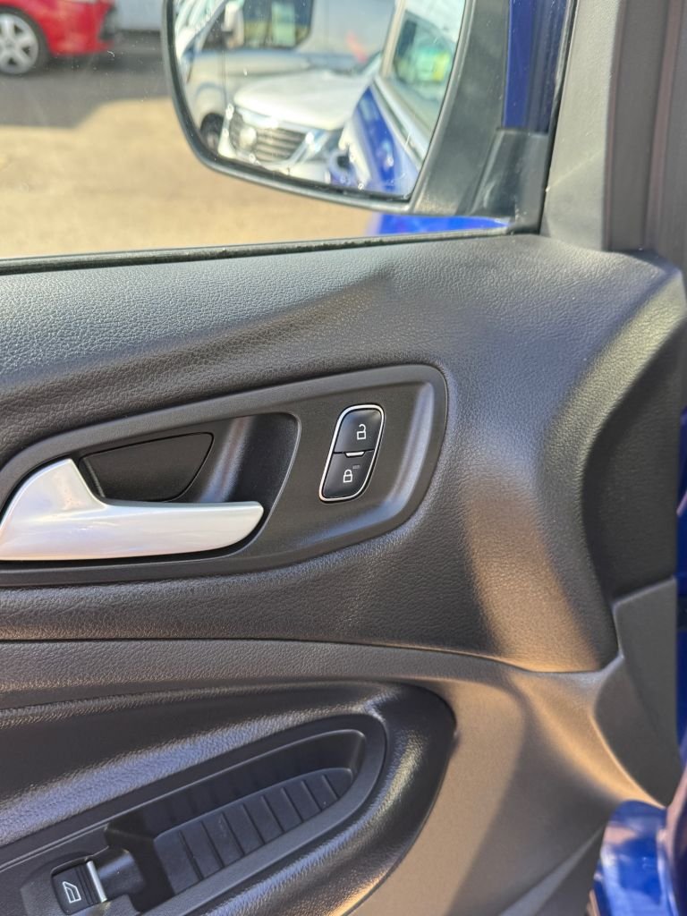 Used Ford Kuga 2018 for sale - 75703878: Photo 34