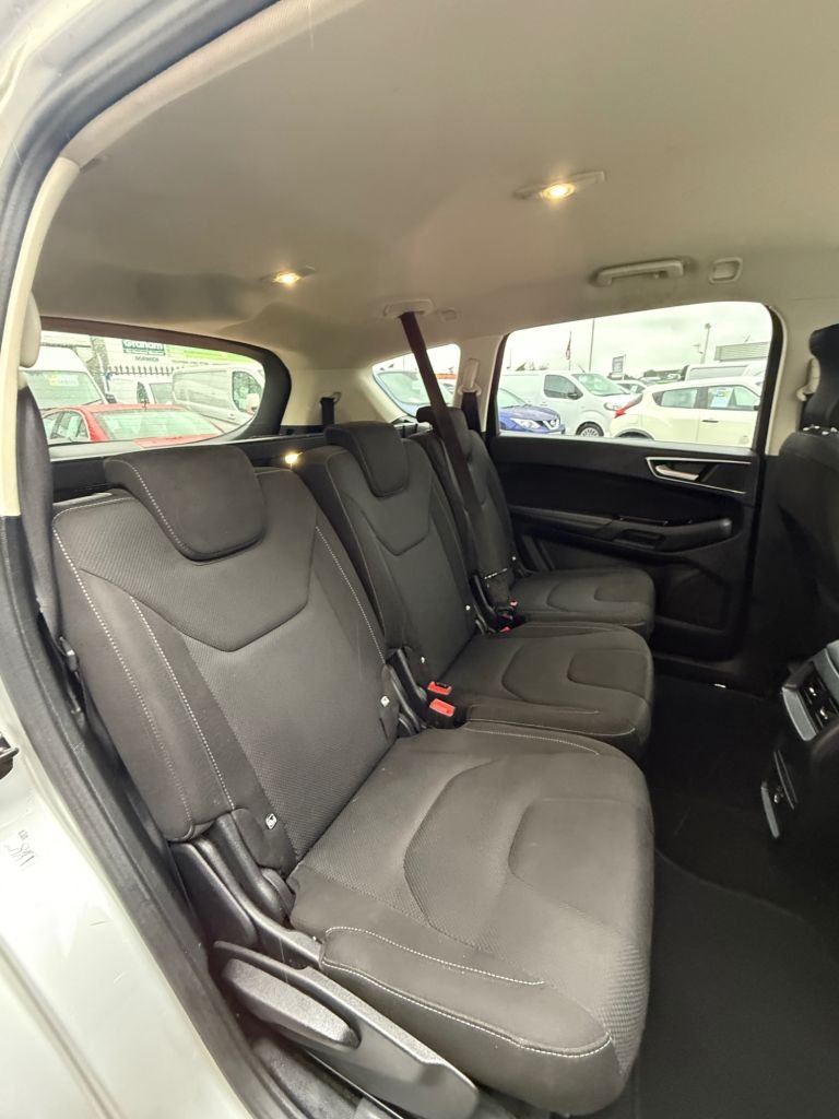 Used Ford S-Max 2015 for sale - 76132703: Photo 16