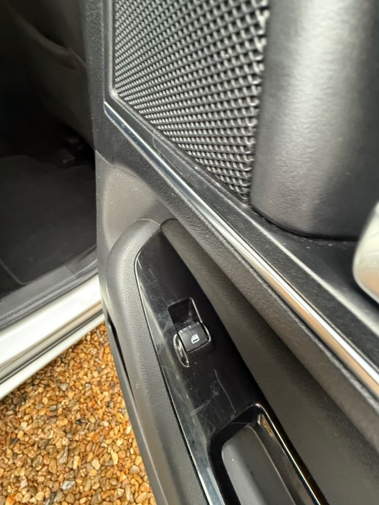 Used Ford S-Max 2015 for sale - 76132703: Photo 23