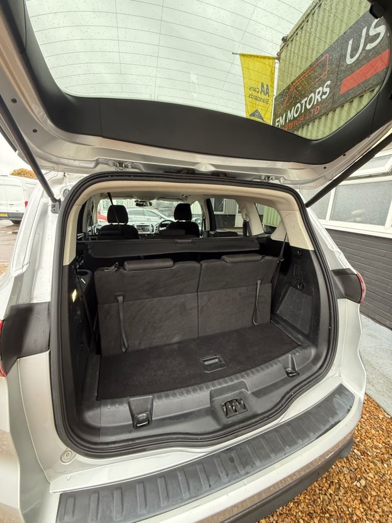 Used Ford S-Max 2015 for sale - 76132703: Photo 24