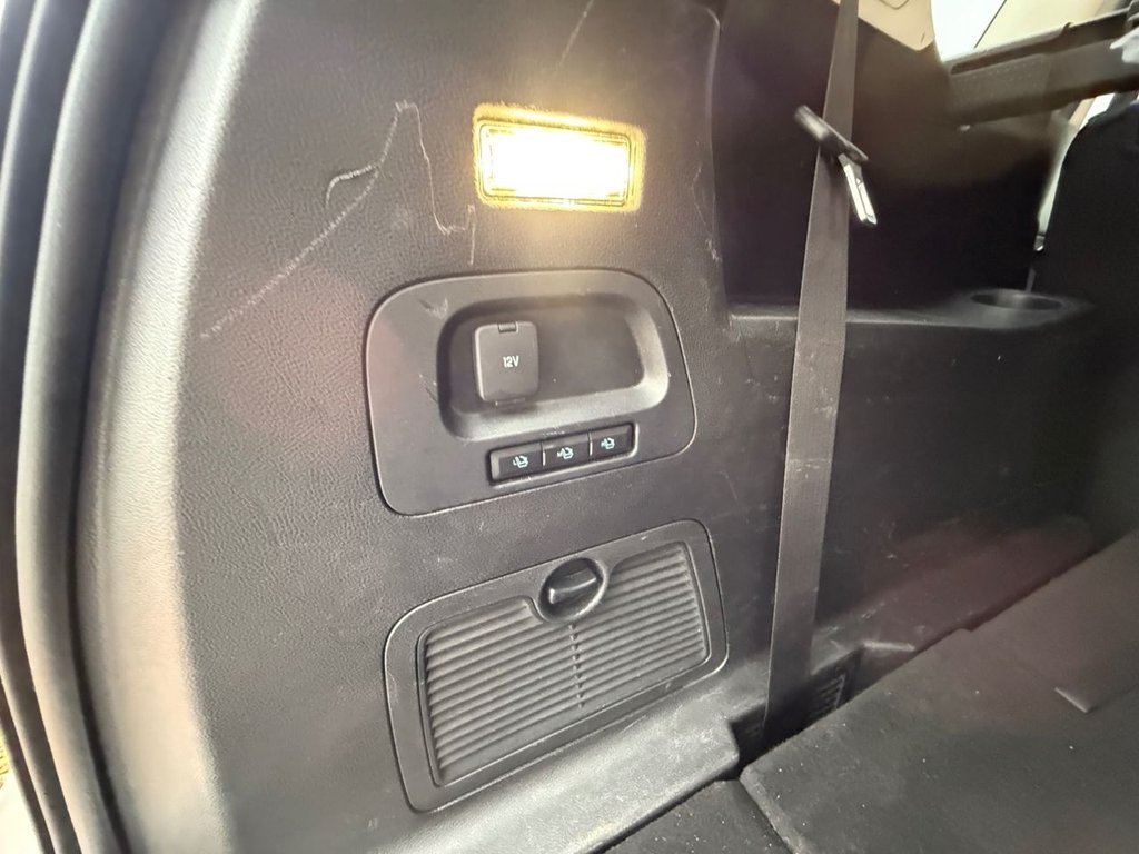 Used Ford S-Max 2015 for sale - 76132703: Photo 25