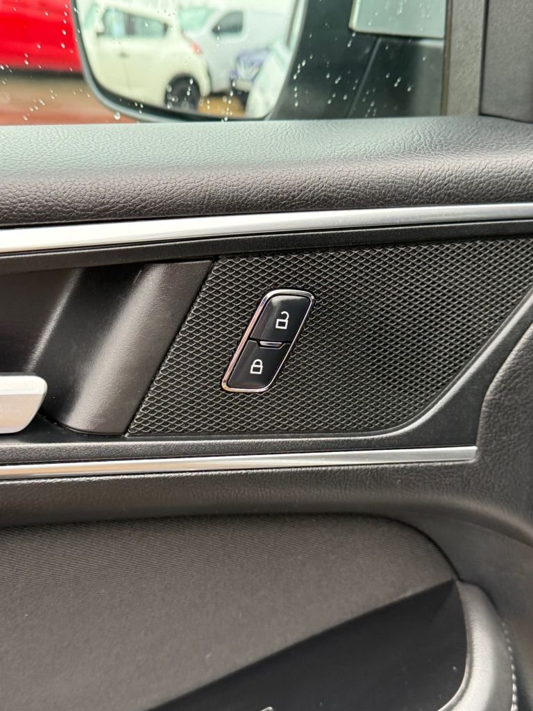 Used Ford S-Max 2015 for sale - 76132703: Photo 33