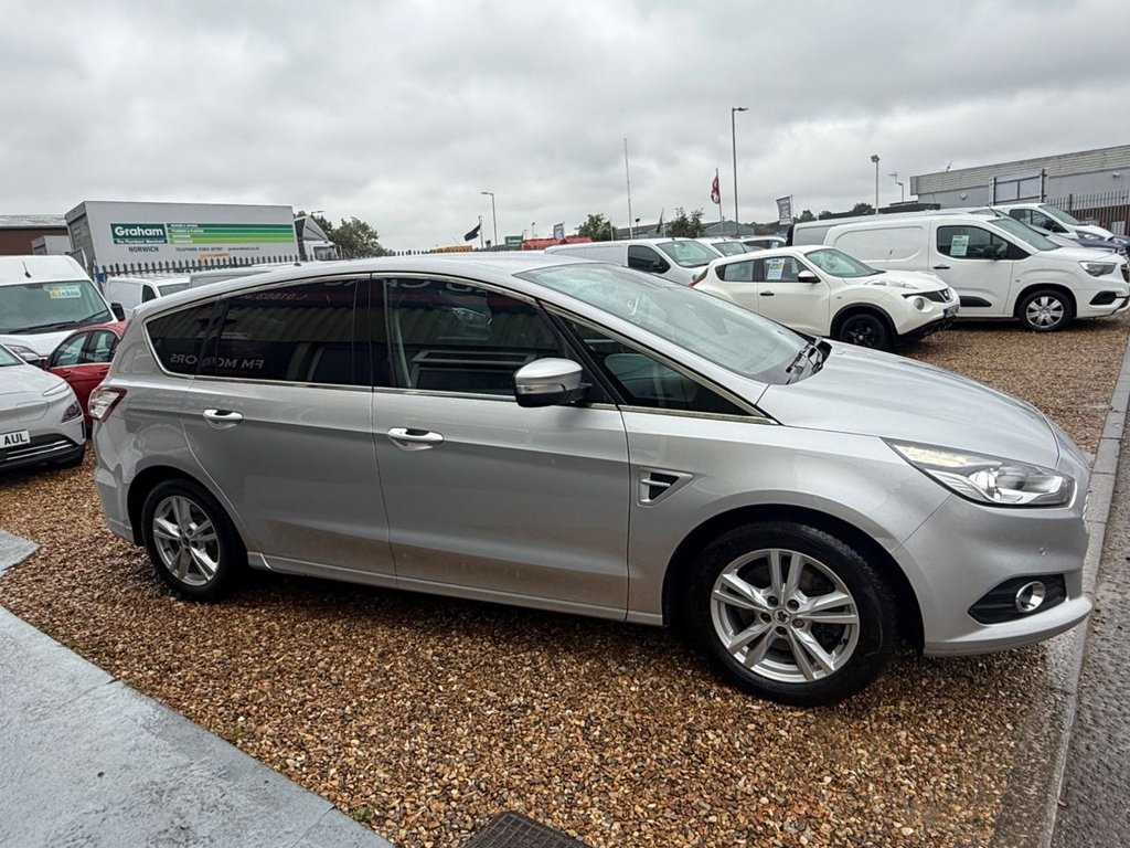 Used Ford S-Max 2015 for sale - 76132703: Photo 8
