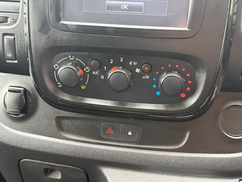 Used Vauxhall Vivaro 2018 for sale - 77666884: Photo 26