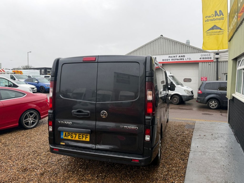 Used Vauxhall Vivaro 2018 for sale - 77666884: Photo 4