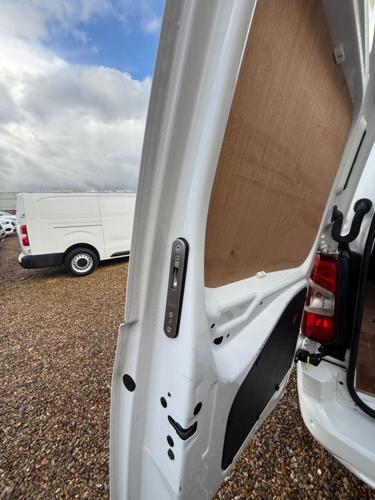 Used Vauxhall Combo 2021 for sale - 76323516: Photo 16