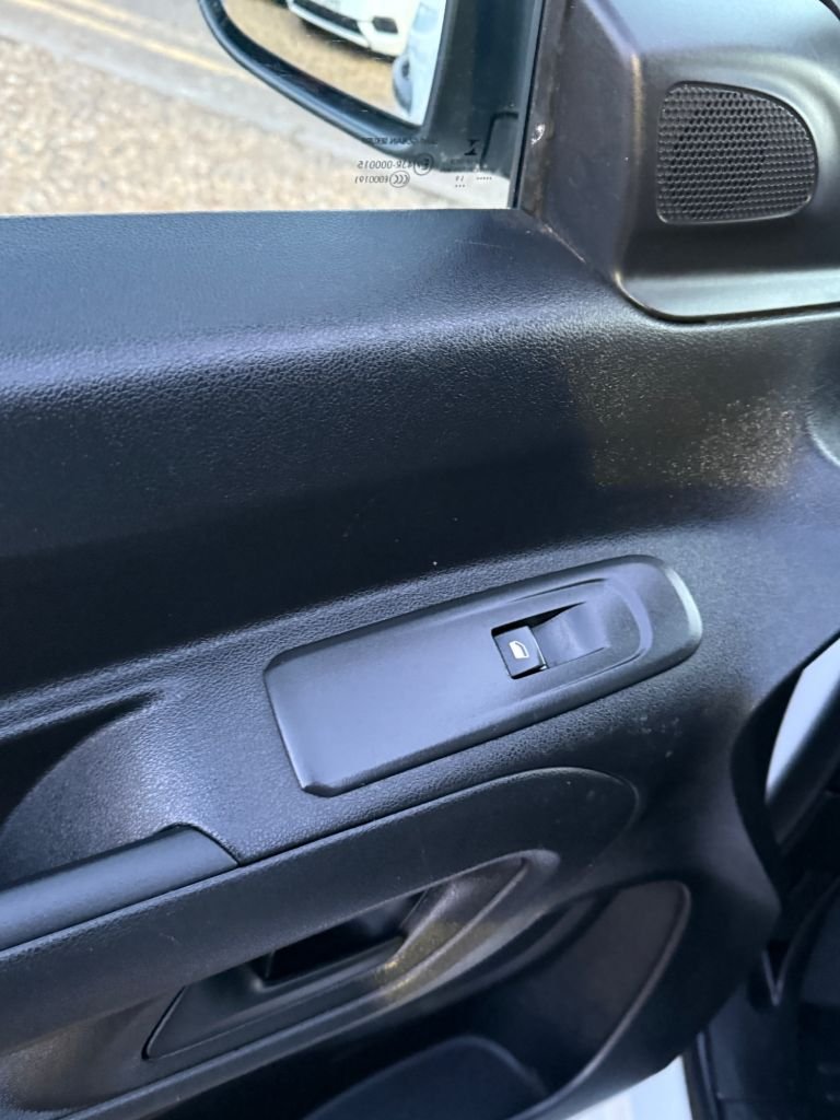 Used Citroen Berlingo 2019 for sale - 76740474: Photo 25