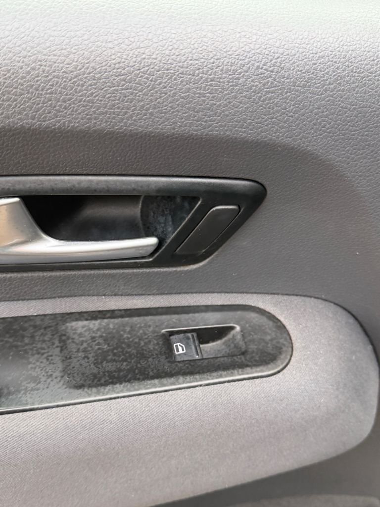 Used Volkswagen Amarok 2014 for sale - 77111198: Photo 31