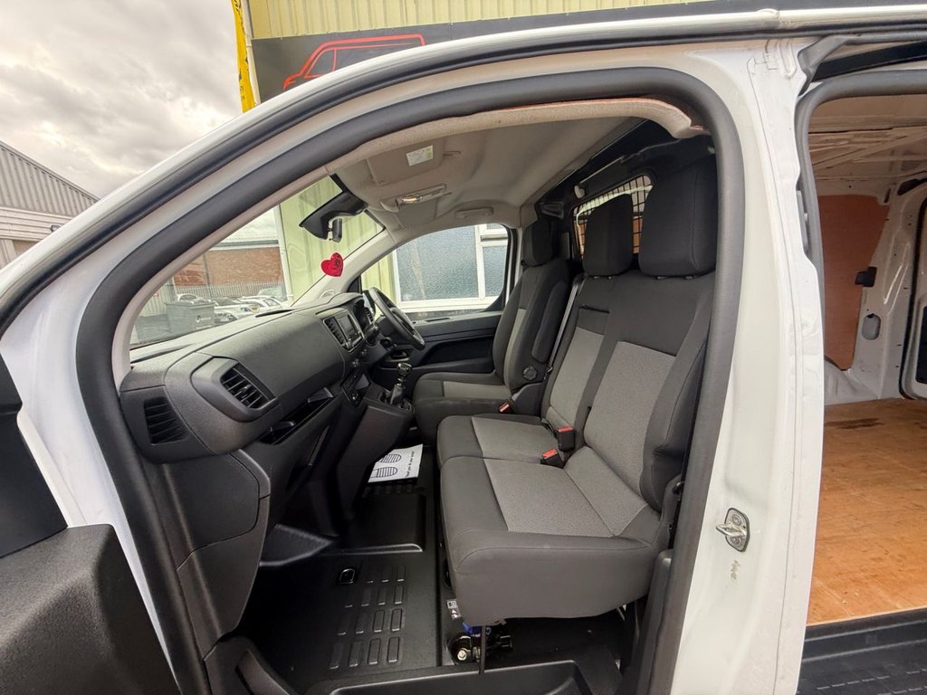 Used Toyota ProAce 2023 for sale - 76162941: Photo 26