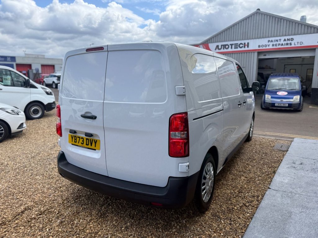 Used Toyota ProAce 2023 for sale - 76162941: Photo 8