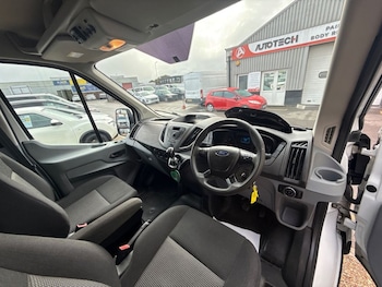 Used Ford Transit 2018 for sale - 76245407: Photo